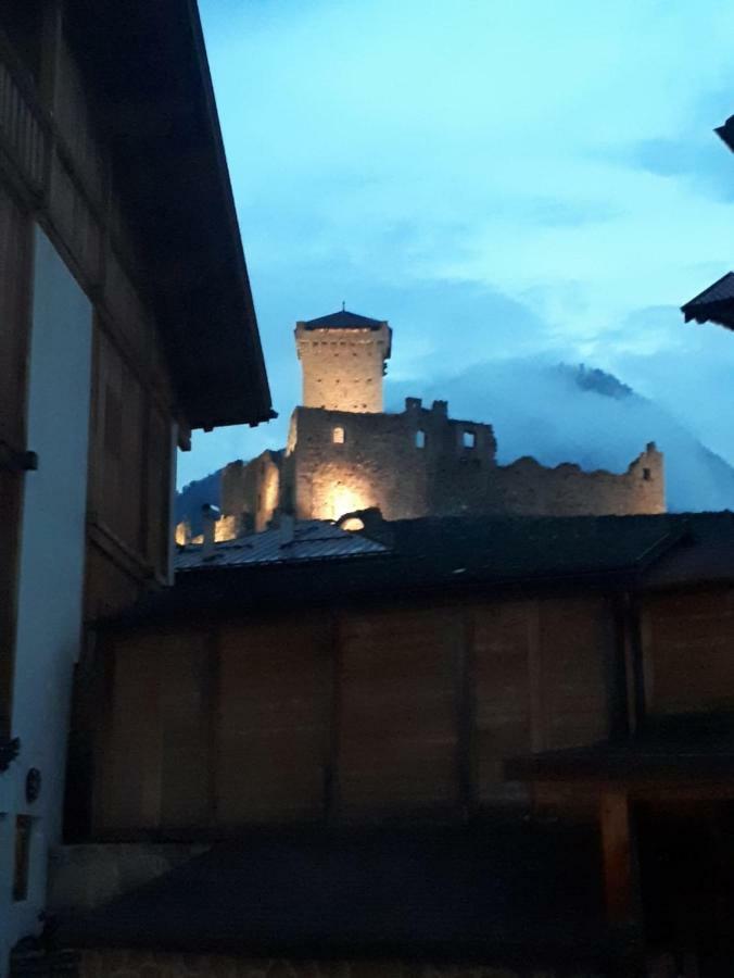 Hotel Il Maniero Ossana Exterior foto